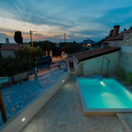 Villa Rustic