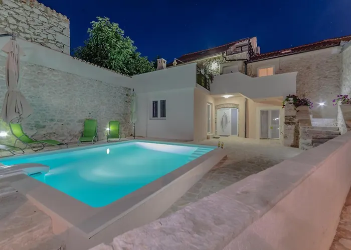 Villa Rustic *