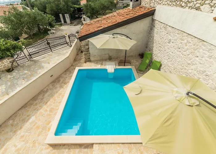 Villa Rustic *
