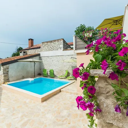 Villa Rustic